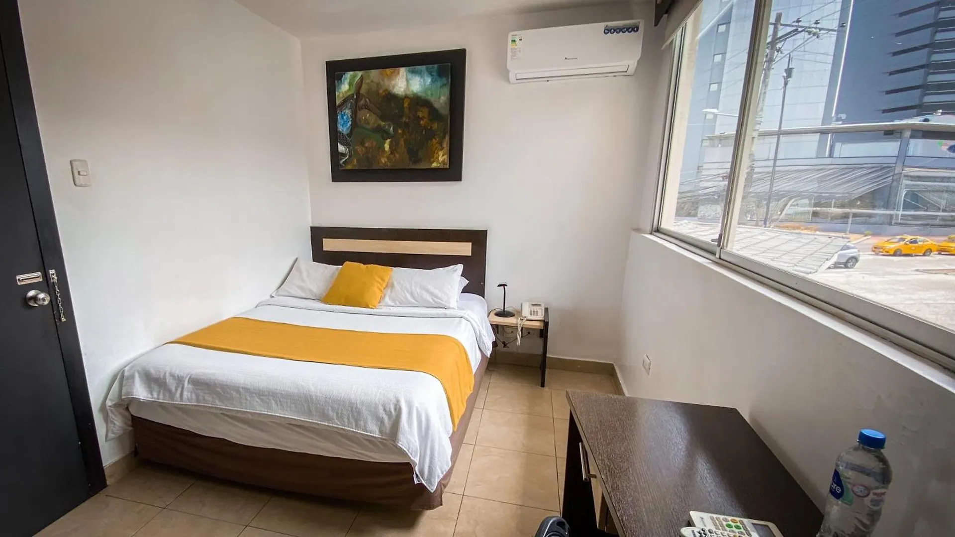 Mc Suites Boutique Guayaquil 3*,  Ecuador